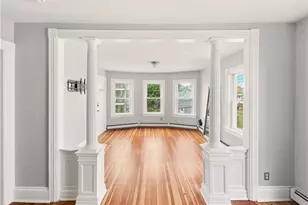 362 Weeden St, Pawtucket, RI 02860 - Photo 5
