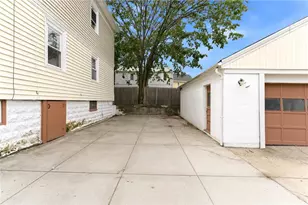 9 Octavia St, Providence, RI 02909 - Photo 31