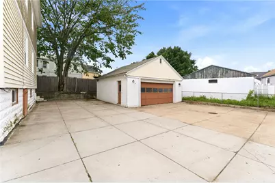 9 Octavia Street, Providence, RI 02909 - Photo 3