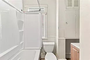 9 Octavia St, Providence, RI 02909 - Photo 23