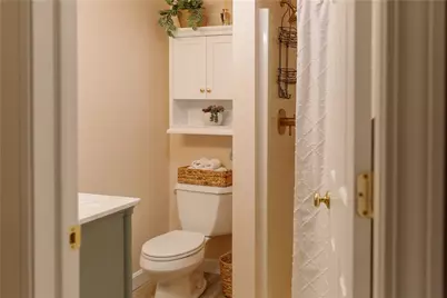 114 Girard Avenue #6, Newport, RI 02840 - Photo 25