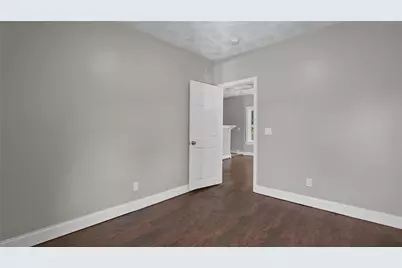 8 Humes Street, Pawtucket, RI 02860 - Photo 15