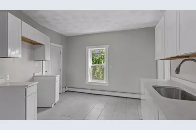 8 Humes Street, Pawtucket, RI 02860 - Photo 9