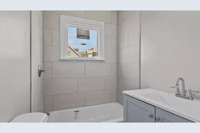 8 Humes Street, Pawtucket, RI 02860 - Photo 5
