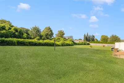 9 Chestnut Hill Road #B, Middletown, RI 02842 - Photo 33