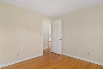 9 Chestnut Hill Road #B, Middletown, RI 02842 - Photo 15