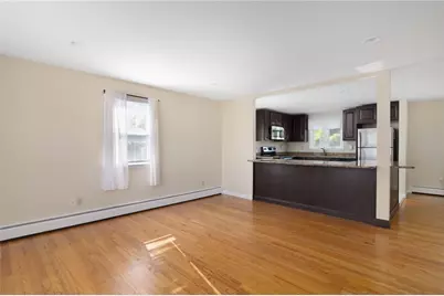 9 Chestnut Hill Road #B, Middletown, RI 02842 - Photo 3