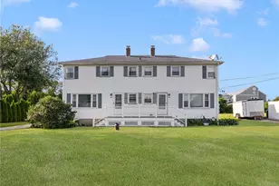 9 Chestnut Hill Rd, Middletown, RI 02842 - Photo 1