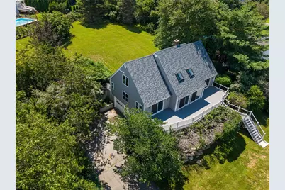 32 Jh Dwyer Drive, Middletown, RI 02842 - Photo 1