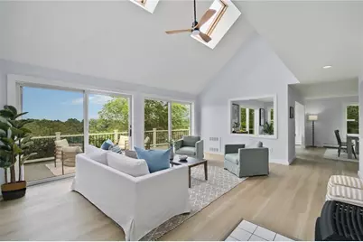 32 Jh Dwyer Drive, Middletown, RI 02842 - Photo 11