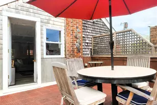 10 Collins St, Newport, RI 02840 - Photo 11