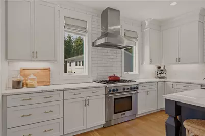7 Blount Circle, Barrington, RI 02806 - Photo 7