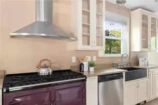 700 Hope St, Providence, RI 02906 - Photo 17