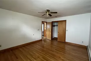 33 Gillen Ave, North Providence, RI 02904 - Photo 17