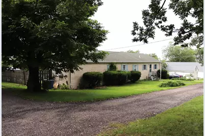 19 Vincent Street, Middletown, RI 02842 - Photo 3