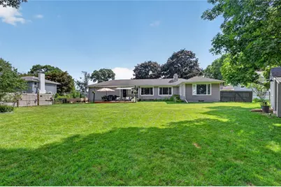 81 Iroquois Drive, Warwick, RI 02888 - Photo 21