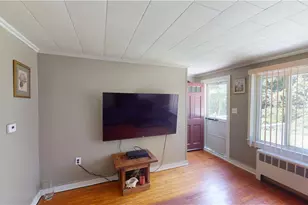 21 Narragansett Rd, Cumberland, RI 02864 - Photo 5