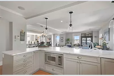 423 Hope Street #D, Bristol, RI 02809 - Photo 5