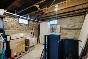 843 Hope St, Providence, RI 02906 - Photo 27