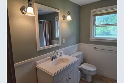 39 Juniper Drive, Hopkinton, RI 02804 - Photo 9