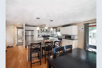 150 Acorn Lane, West Warwick, RI 02893 - Photo 5