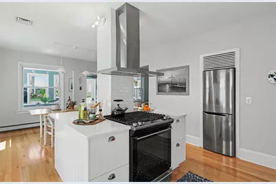 214 Narragansett Avenue, Barrington, RI 02806 - Photo 13