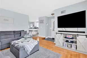 59 N Williams St, Johnston, RI 02919 - Photo 7