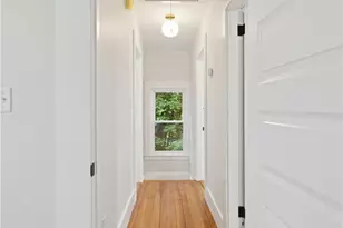 21 Princeton St, Newport, RI 02840 - Photo 23