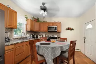 292 California Ave, Providence, RI 02905 - Photo 9