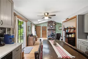 6752 Flat River Rd, Coventry, RI 02827 - Photo 5
