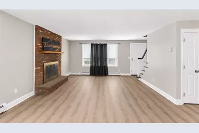 24 Alden Street, Johnston, RI 02919 - Photo 9