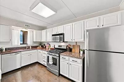 650 East Greenwich Avenue #5-201, West Warwick, RI 02893 - Photo 11
