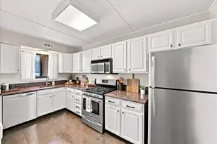 650 E Greenwich Ave, West Warwick, RI 02893 - Photo 11
