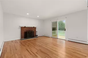 43 Bluegrass Dr, Middletown, RI 02842 - Photo 11