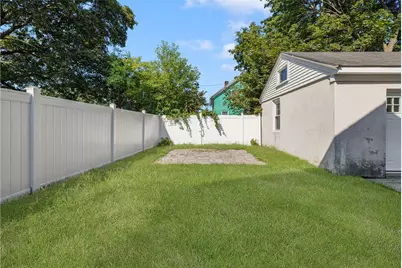 42 Victoria Avenue, Cranston, RI 02920 - Photo 27