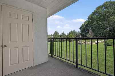 650 East Greenwich Avenue #7-207, West Warwick, RI 02893 - Photo 25