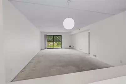 650 East Greenwich Avenue #7-207, West Warwick, RI 02893 - Photo 11
