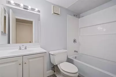 650 East Greenwich Avenue #7-207, West Warwick, RI 02893 - Photo 15