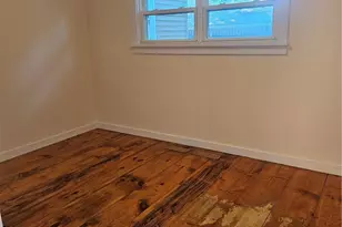 28 Ludlow Rd, Middletown, RI 02842 - Photo 11