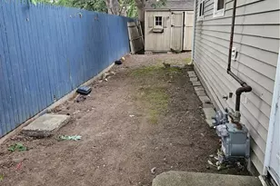 28 Ludlow Rd, Middletown, RI 02842 - Photo 5