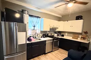 1006 Main St, West Warwick, RI 02893 - Photo 9