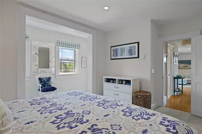 35 Chastellux Avenue #H, Newport, RI 02840 - Photo 27