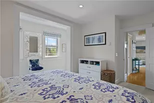 35 Chastellux Ave, Newport, RI 02840 - Photo 27