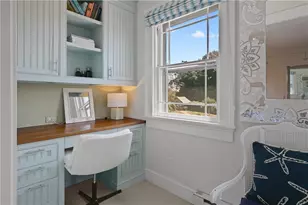 35 Chastellux Ave, Newport, RI 02840 - Photo 31