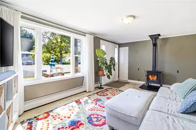 127 Highland Avenue, Cumberland, RI 02864 - Photo 3