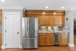 145 Beechwood Dr, Cranston, RI 02921 - Photo 15