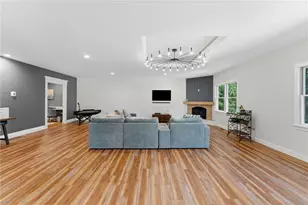 145 Beechwood Dr, Cranston, RI 02921 - Photo 35