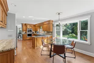 145 Beechwood Dr, Cranston, RI 02921 - Photo 13