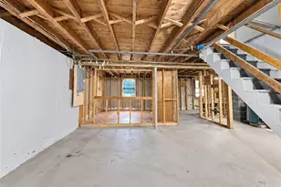 156 Pawtuxet Terrace, West Warwick, RI 02893 - Photo 33
