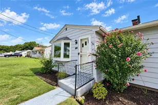 156 Pawtuxet Terrace, West Warwick, RI 02893 - Photo 7